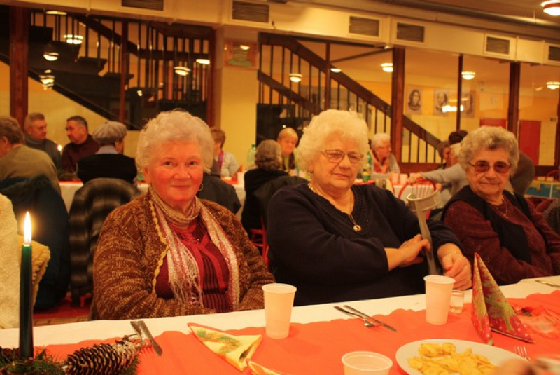 Mikulášske posedenie členov Klubu dôchodcov v Jasove