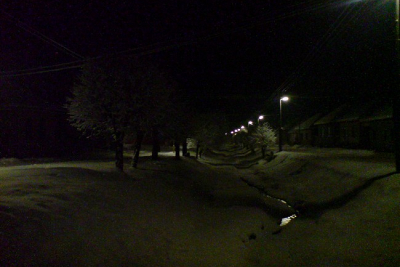 Nočný pohľad na Jasov v zime